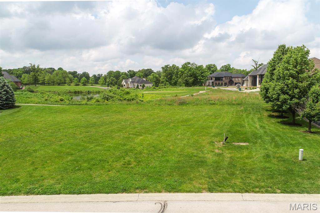 305 Forest Oaks Drive - Photo 1