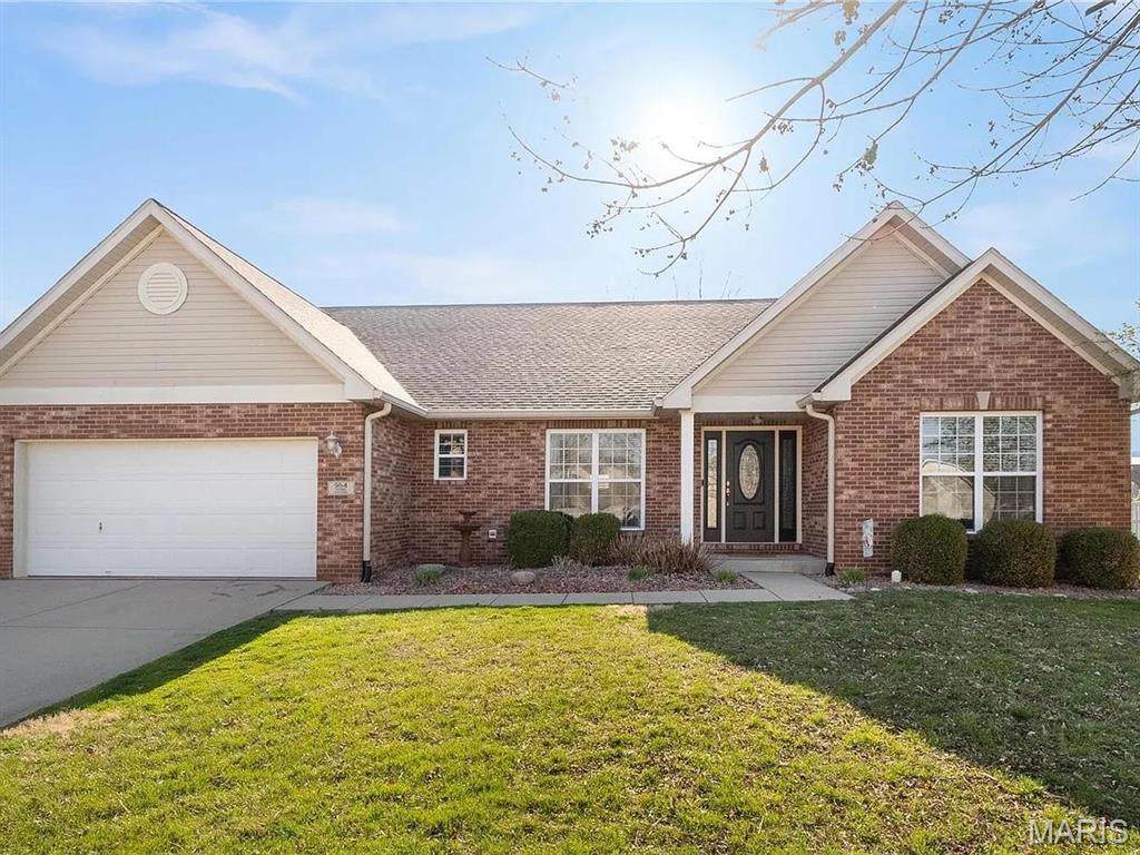964 Prairie Crossing - Photo 1