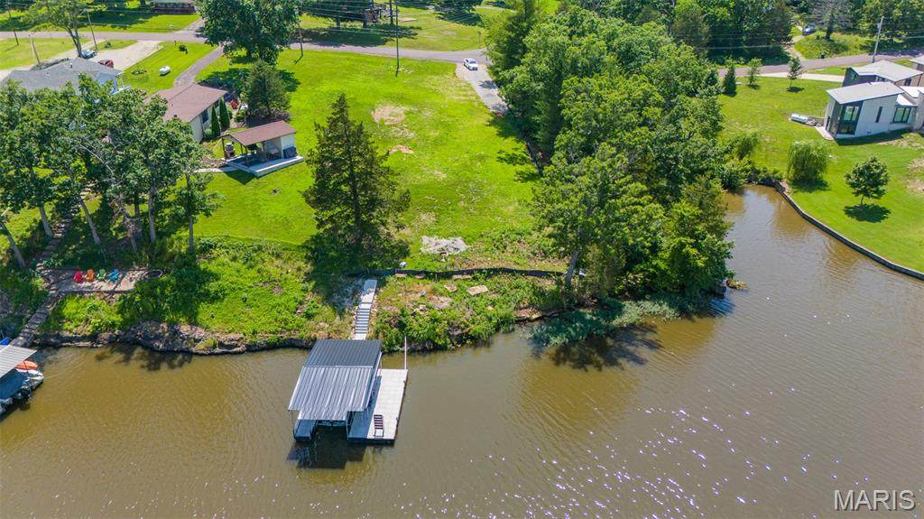 2000 Lakeshore Drive - Photo 1