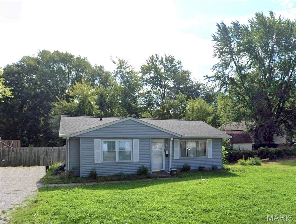 805 Juniper Drive - Photo 1