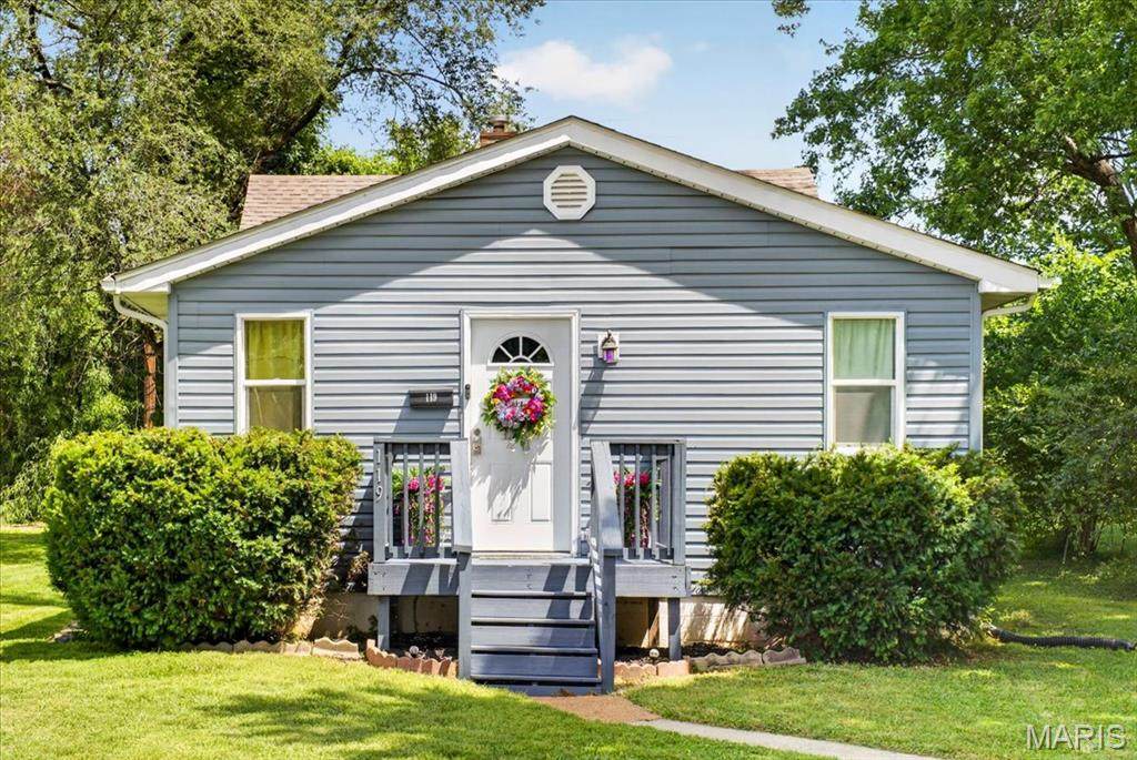 119 30th Street - Photo 1