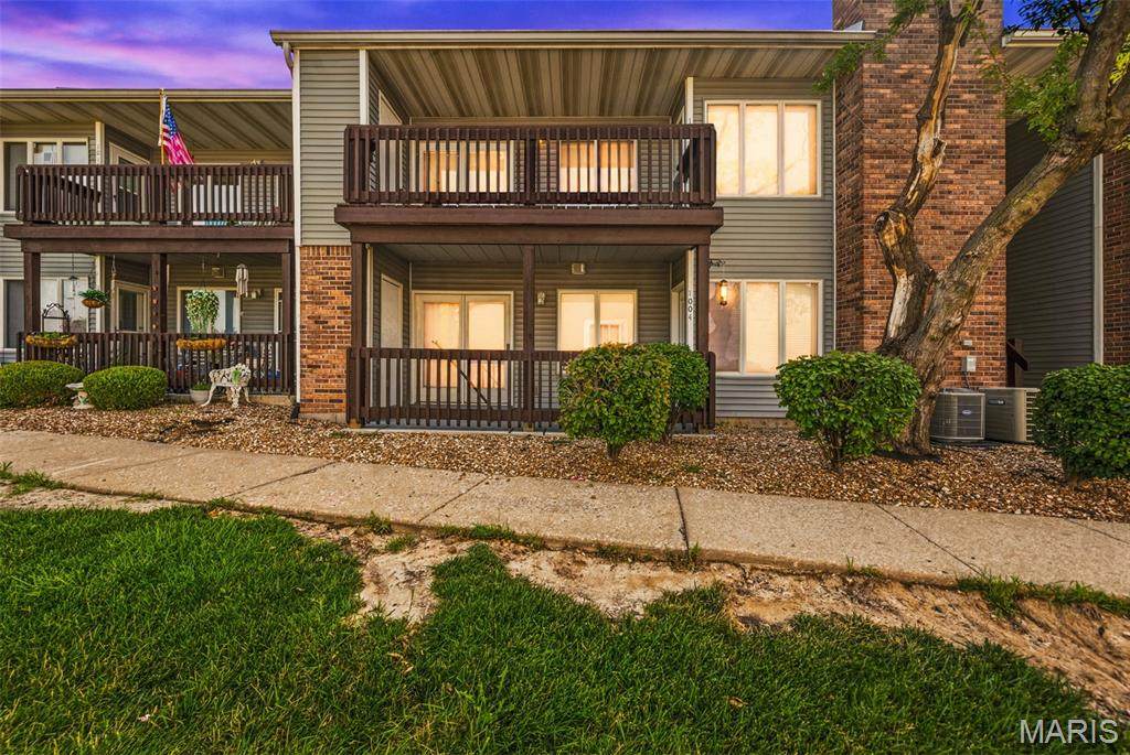 1008 King Drive - Photo 1
