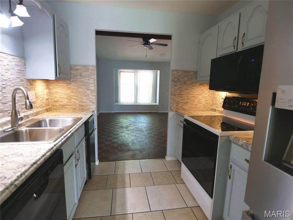 https://bt-photos.global.ssl.fastly.net/midamerica/orig_boomver_1_26038249-1.jpg