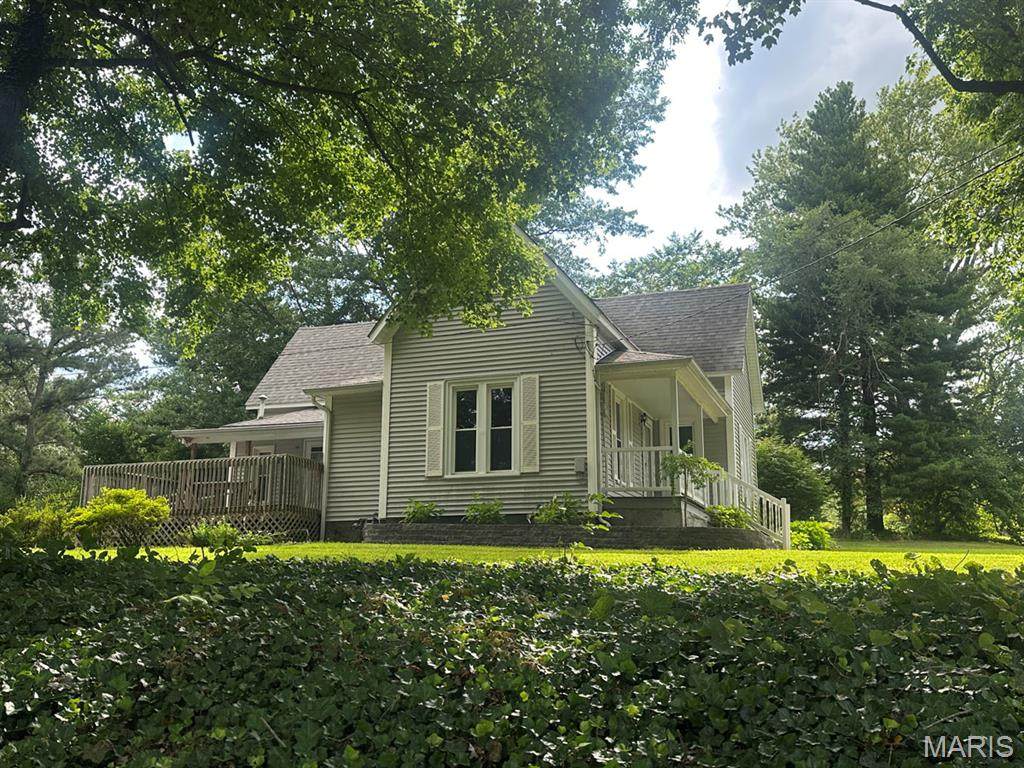 405 Bloomfield Avenue - Photo 1