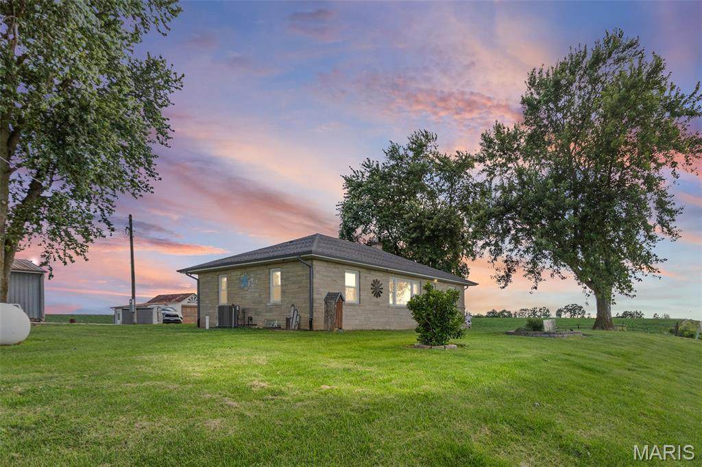 44709 Spring Creek Road - Photo 1