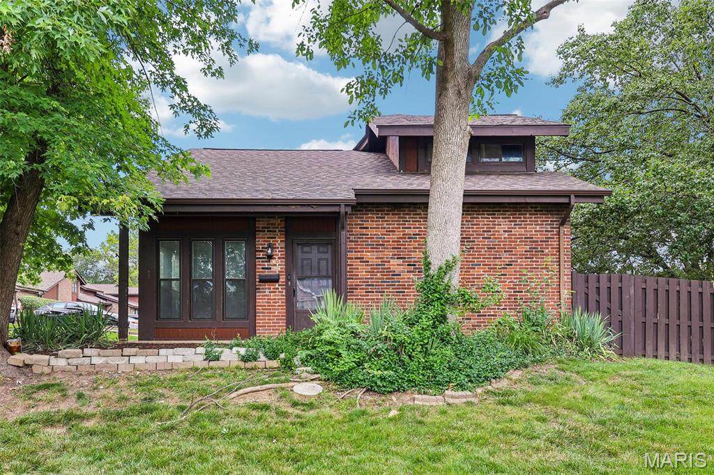 1031 Tavistock Circle - Photo 1