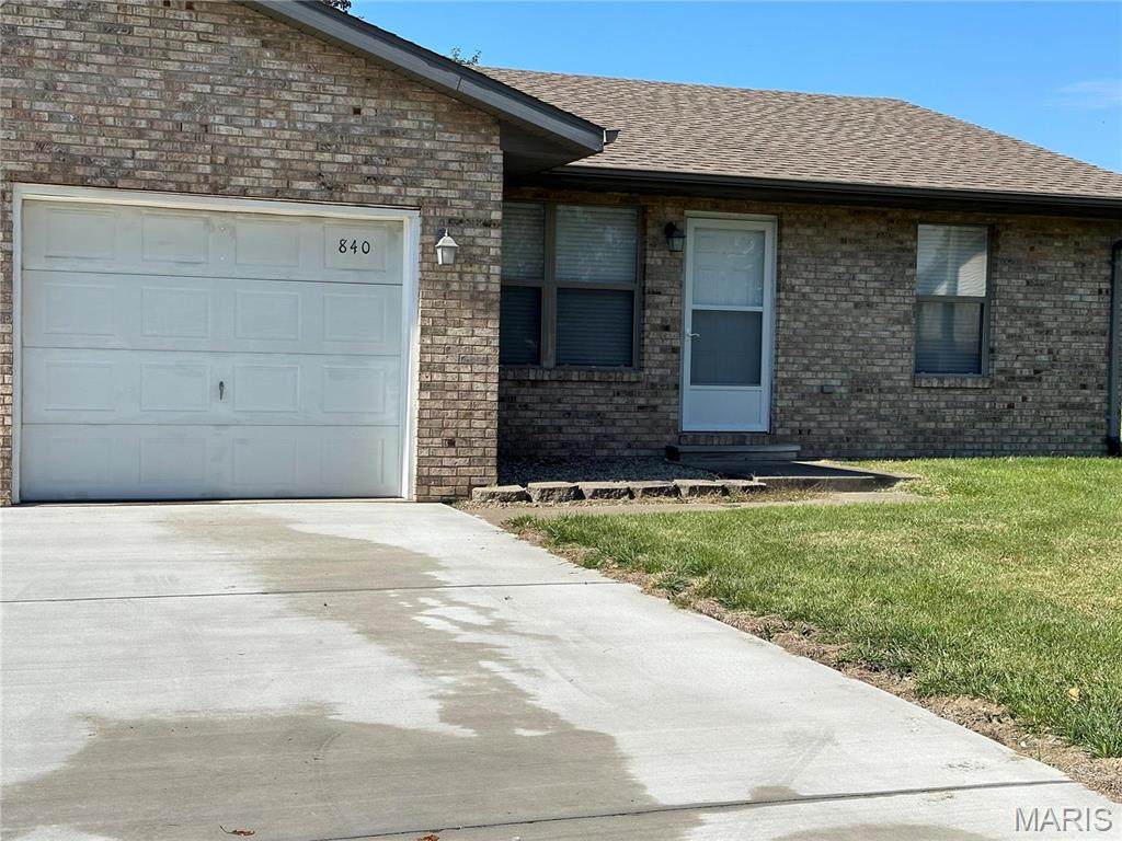 840 Southgate Drive - Photo 1