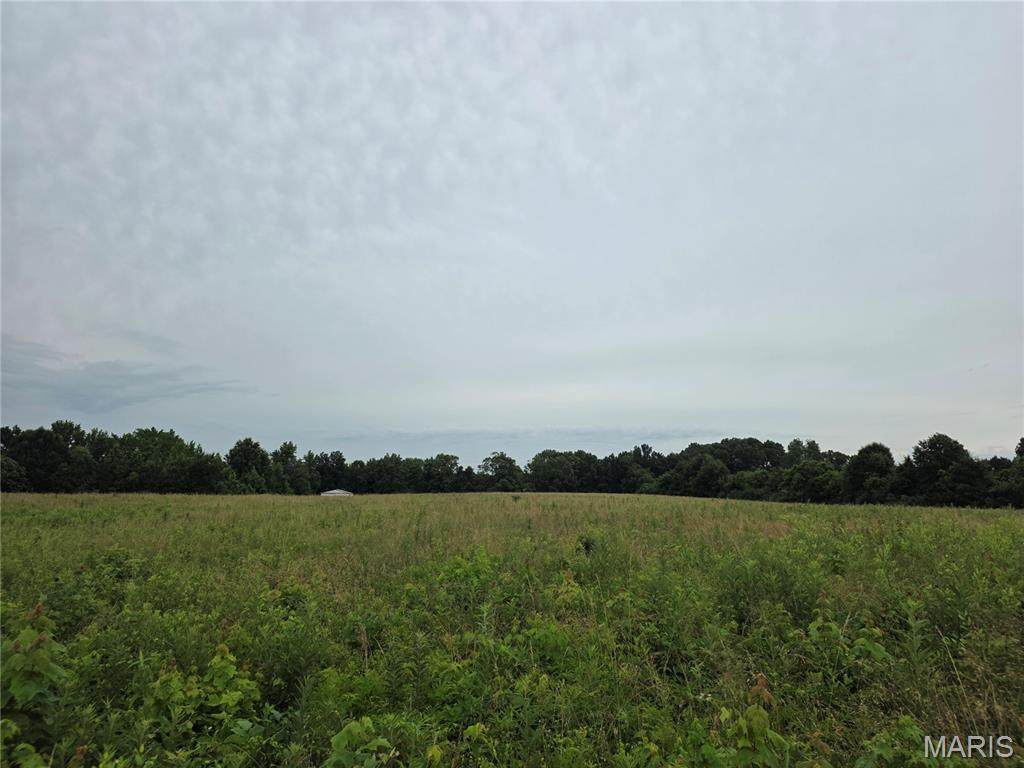 14601 Loyola - Photo 1