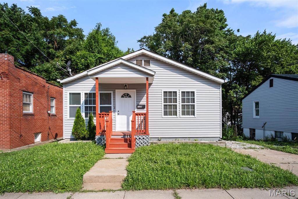 735 Dammert Avenue - Photo 1