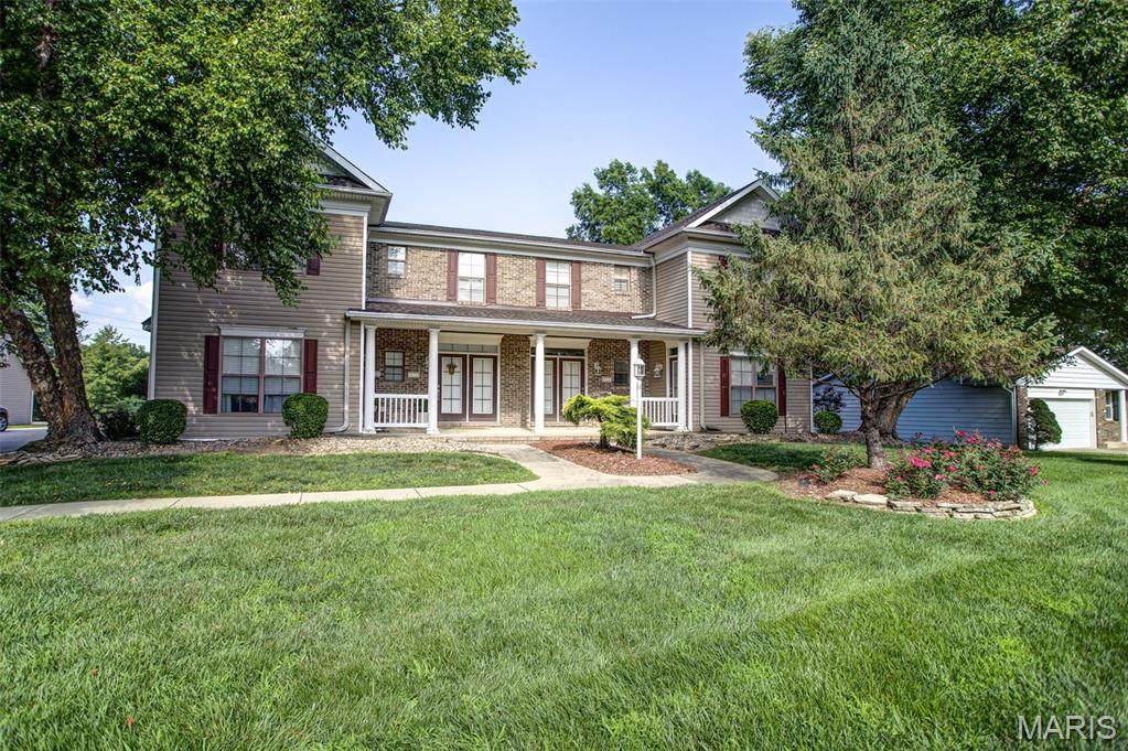5013 River Aire Drive - Photo 1