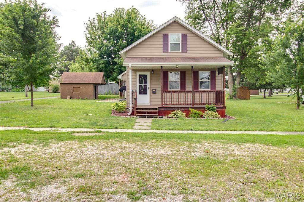 821 Locust Street - Photo 1