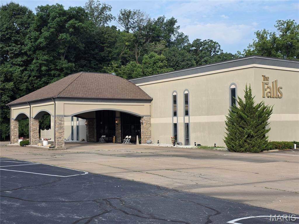 300 Admiral Weinel Boulevard - Photo 1