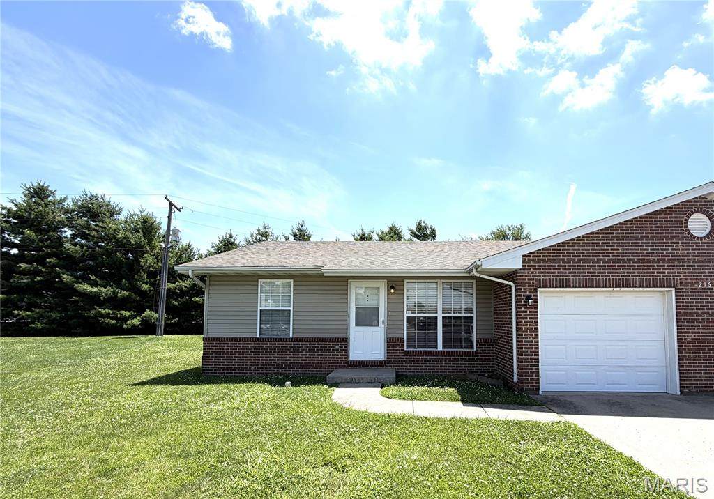 216 Aaron Court - Photo 1