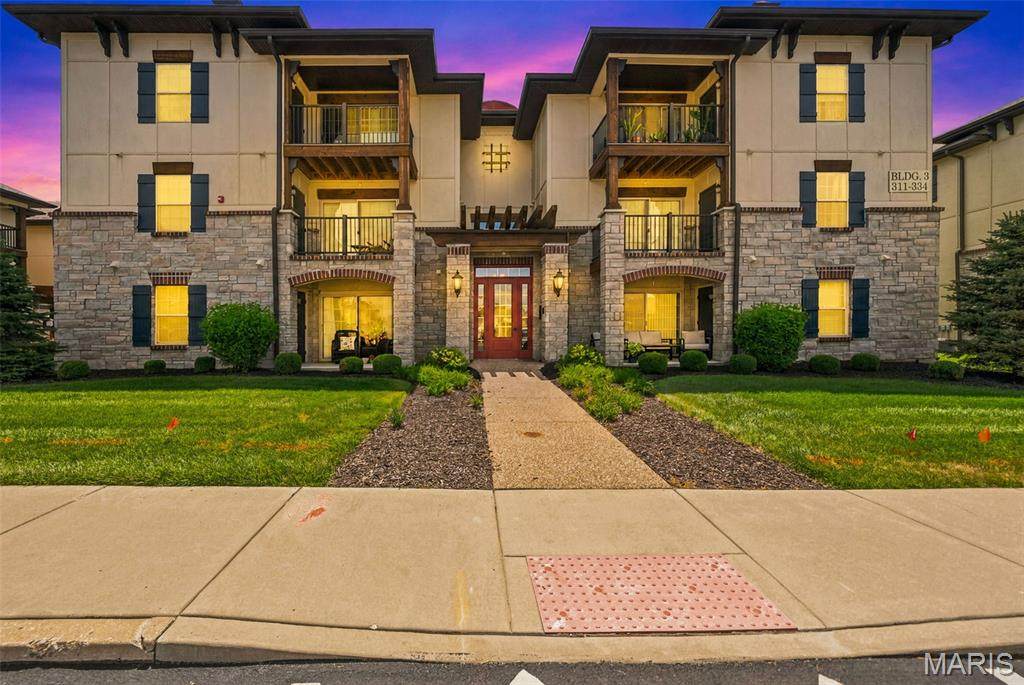 321 Bordeaux Way - Photo 1