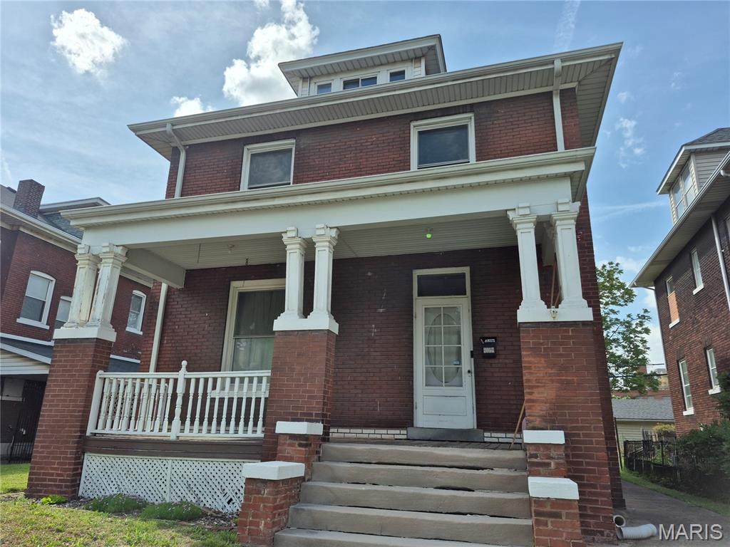 2057 Cleveland Boulevard - Photo 1