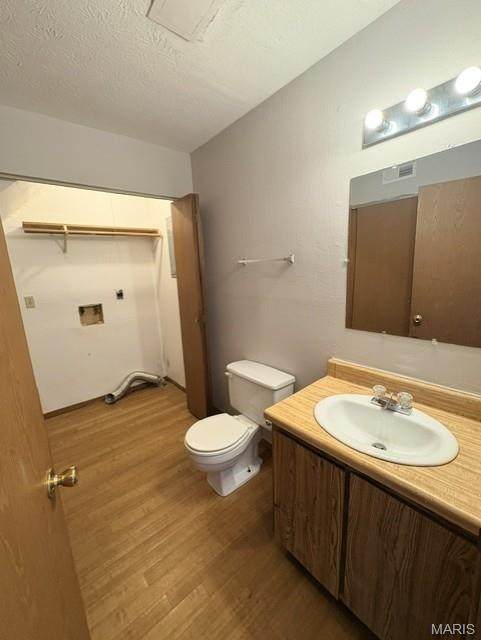 https://bt-photos.global.ssl.fastly.net/midamerica/orig_boomver_1_26042547-1.jpg