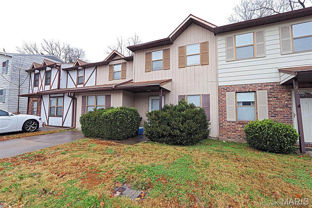 1310 Lexington Avenue - Photo 1
