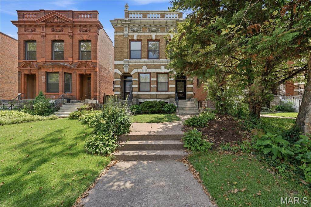 4334 Lindell Boulevard - Photo 1