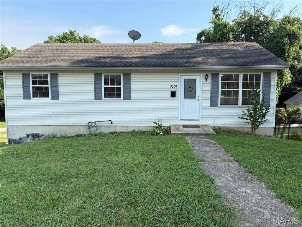 3209 College Avenue - Photo 1