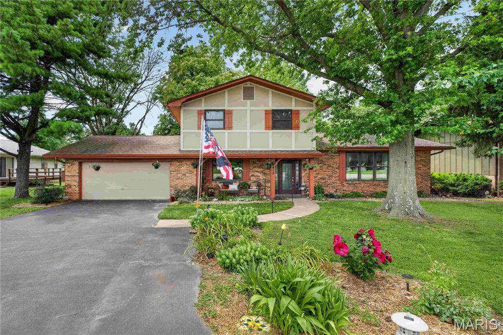 3415 Frank Scott Parkway - Photo 1