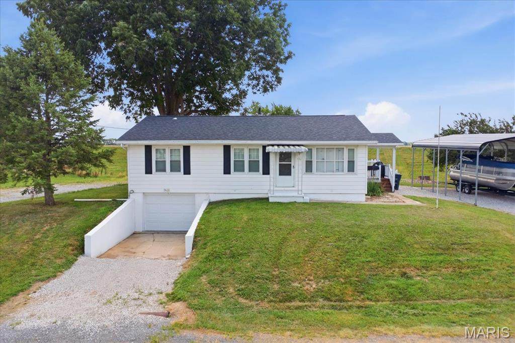706 Main - Photo 1