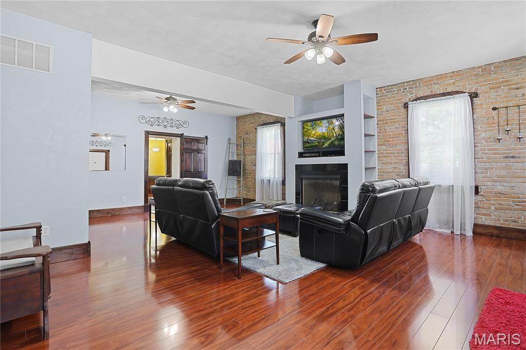 312 Madison Street - Photo 1