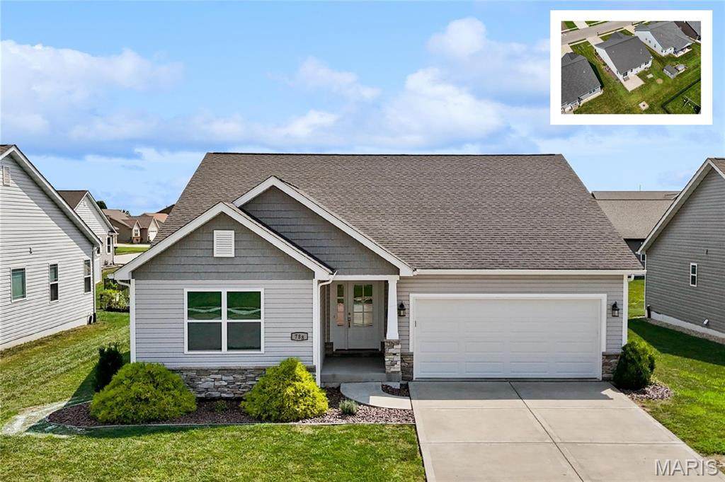 788 Topaz Court - Photo 1