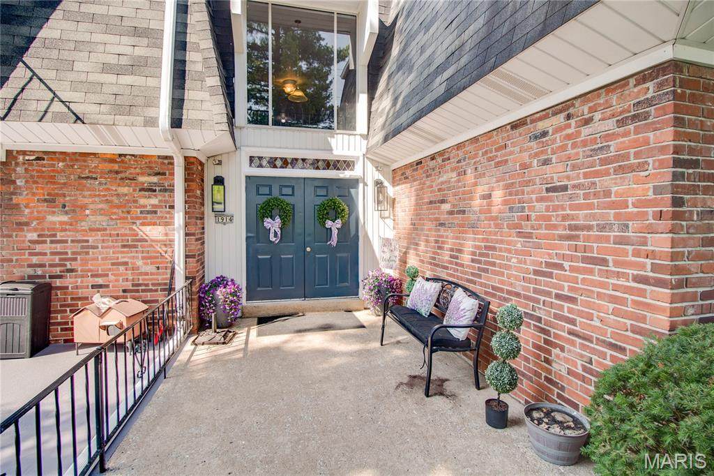 1914 Delmar Avenue - Photo 1