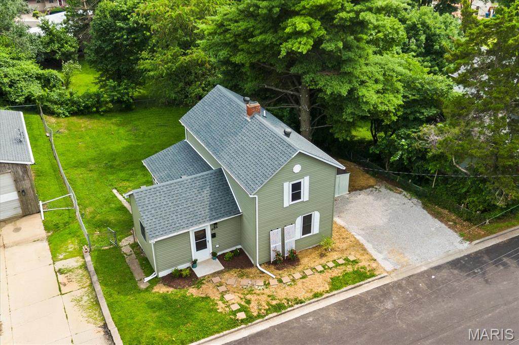 90 Sunset Avenue - Photo 1