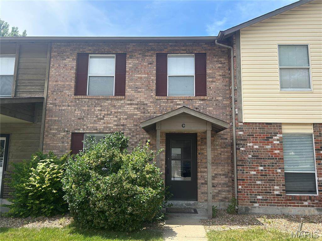 47 Park Charles Boulevard - Photo 1
