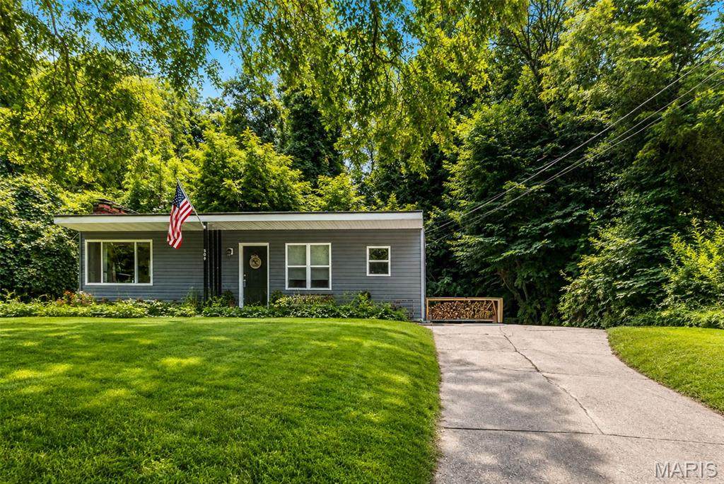 304 Walnut Drive - Photo 1