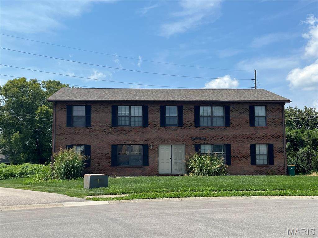 903 Georgetowne Drive - Photo 1