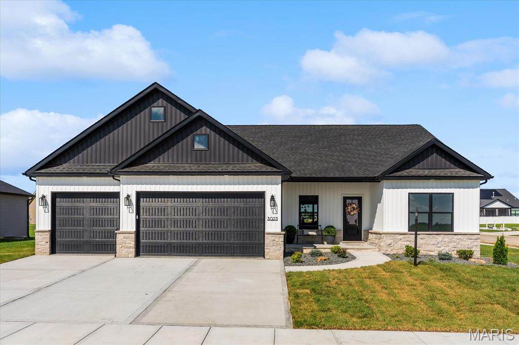 3023 Mobile Drive - Photo 1