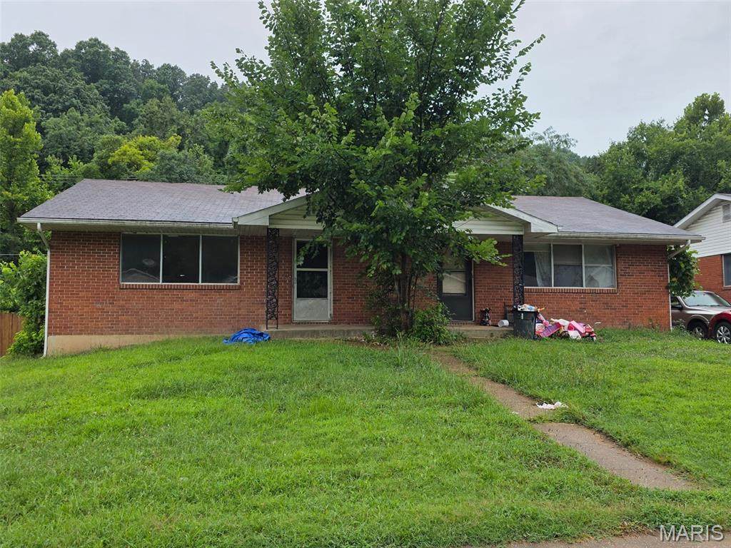 113 Elliott Drive - Photo 1