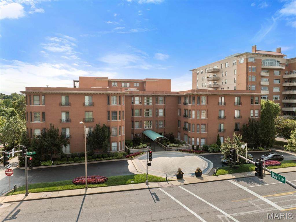 750 Hanley Road - Photo 1