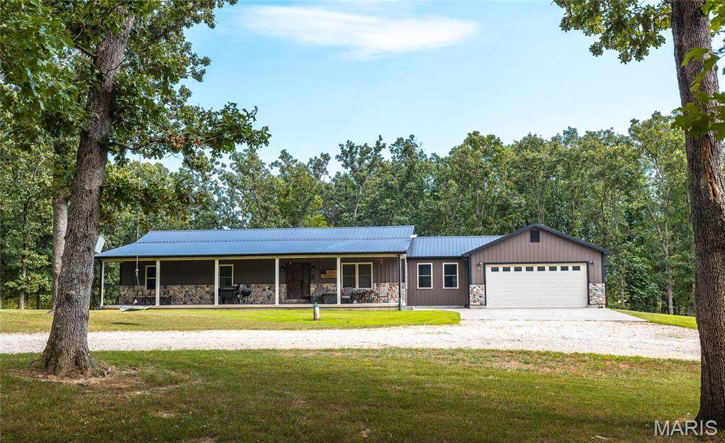 2420 Luhring Lane - Photo 1