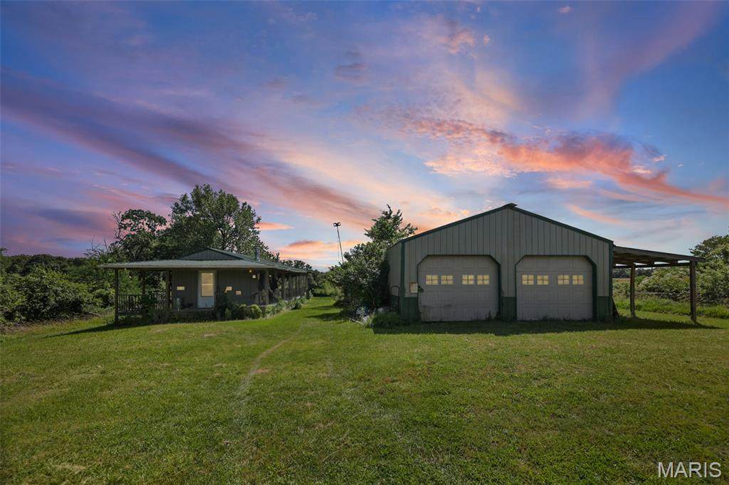 92 Lewis Lane - Photo 1