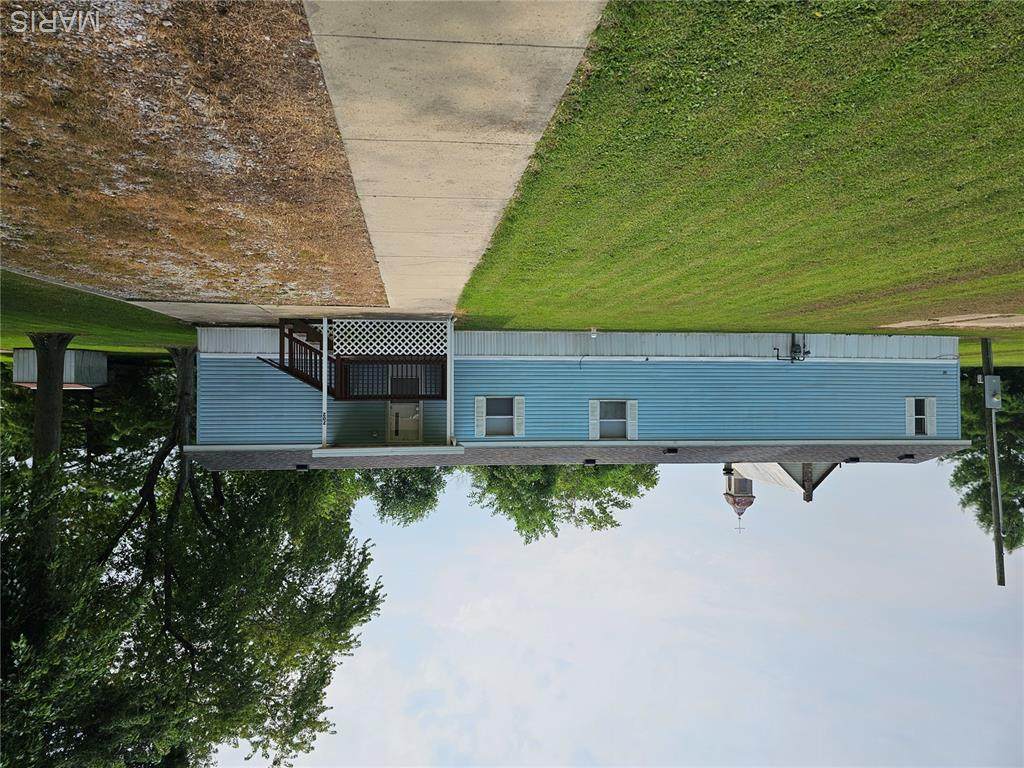 702 Feifer - Photo 1