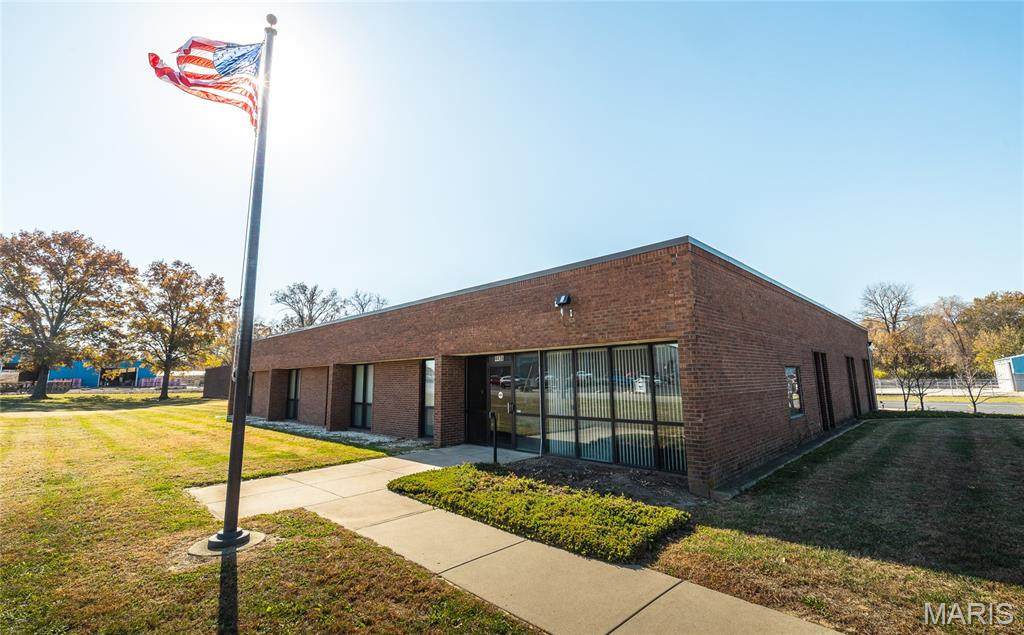 4436 Industrial Drive - Photo 1