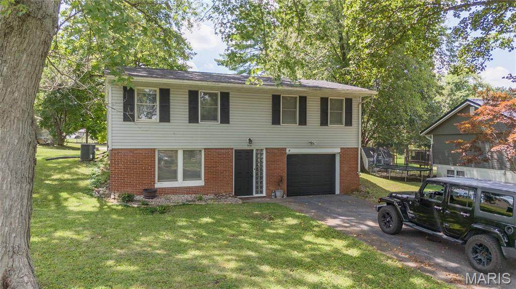 605 Sunflower Street - Photo 1