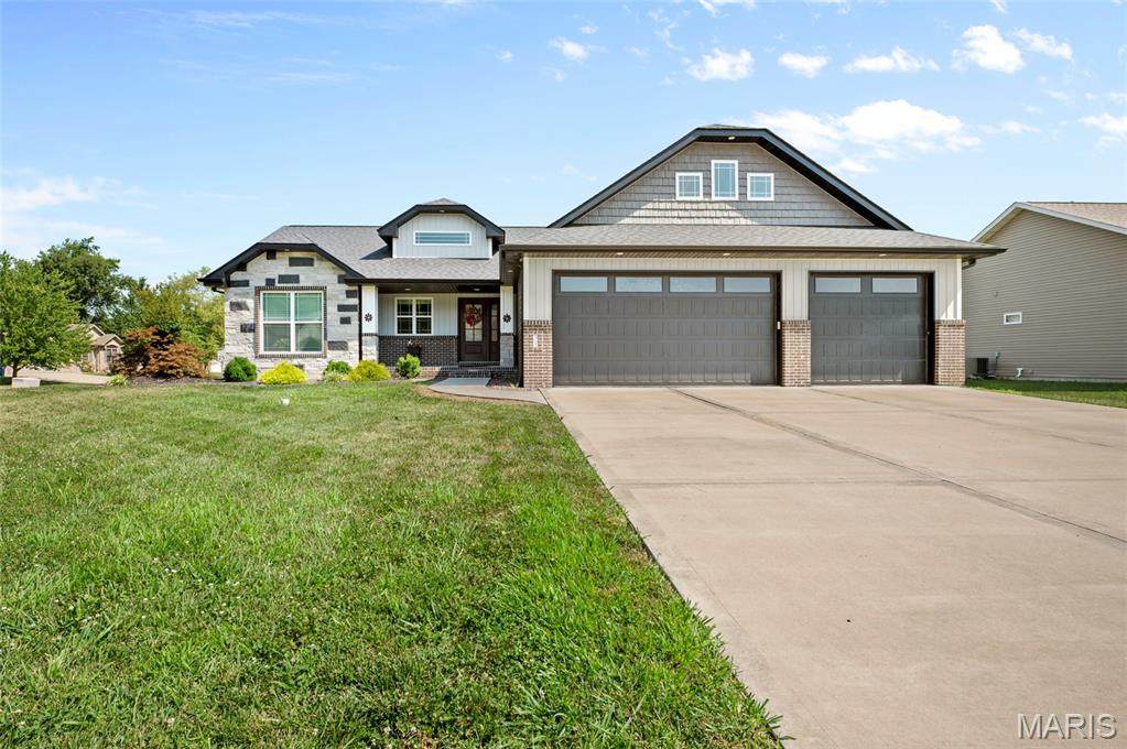 31 Ellington Drive - Photo 1