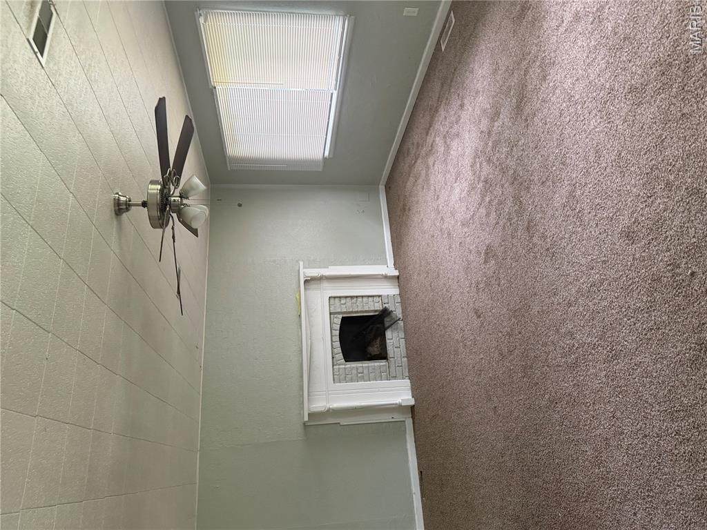 127 Donald Street - Photo 1