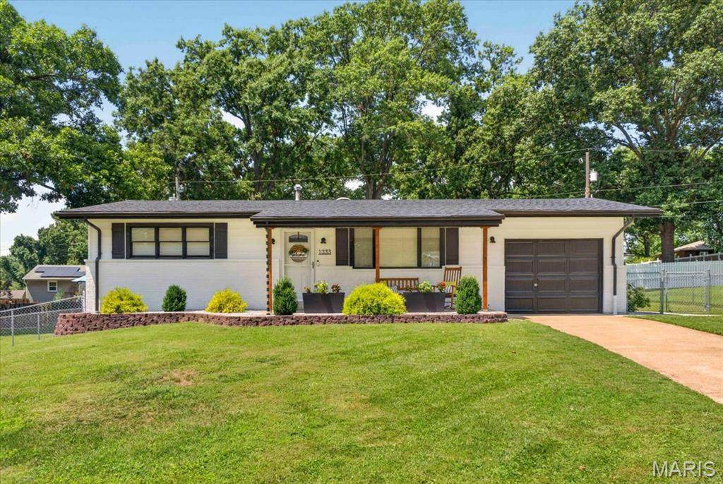 1333 Evergreen Lane - Photo 1