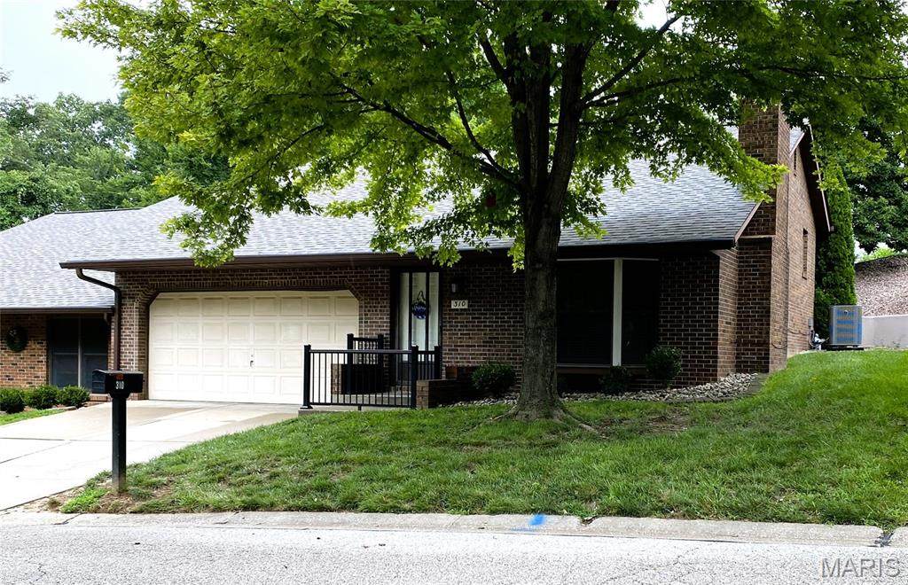310 Northcrest Drive - Photo 1