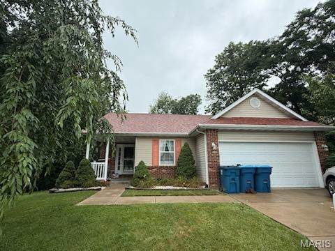 210 Baywood Court - Photo 1