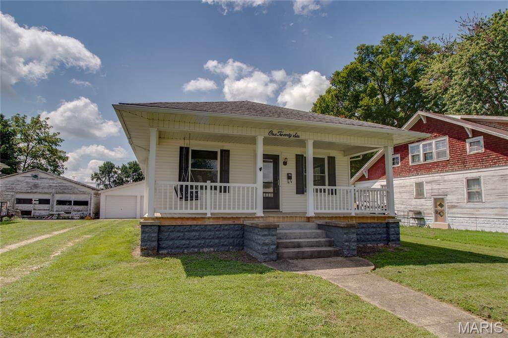 126 Briggs Avenue - Photo 1