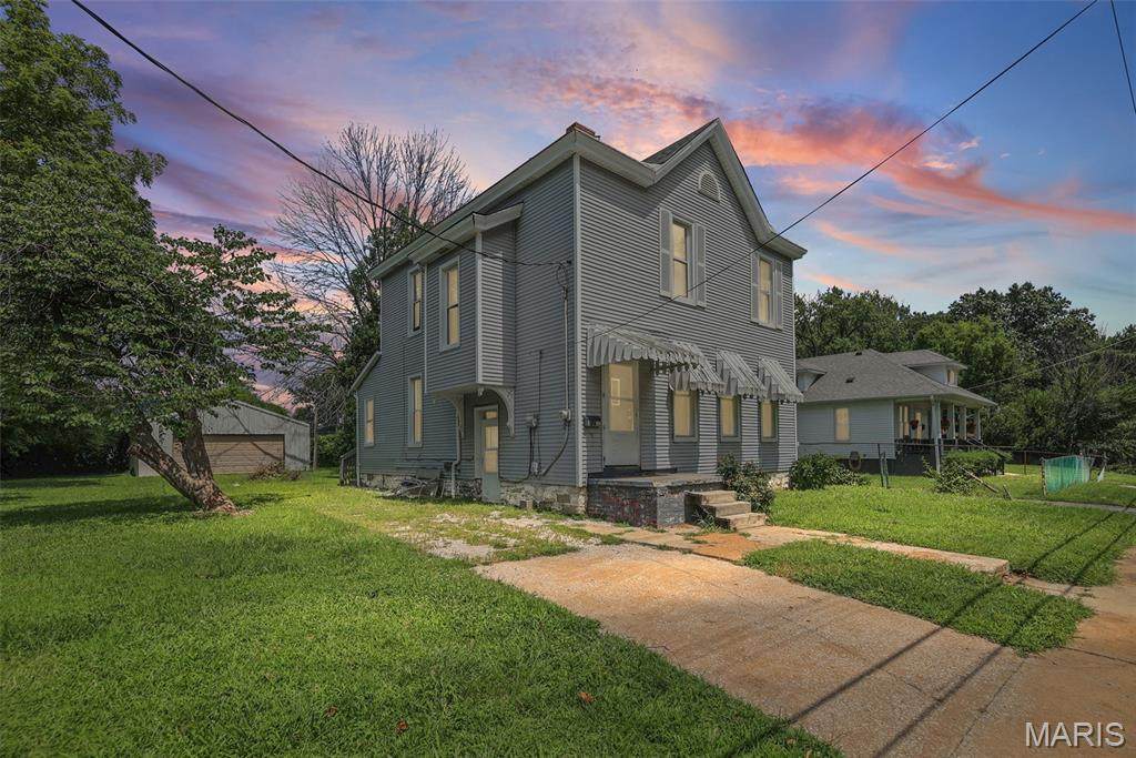 912 Tremont Street - Photo 1