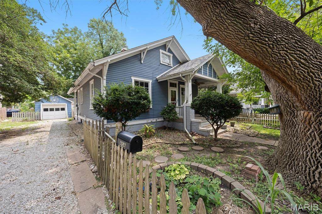 808 Troy Road - Photo 1