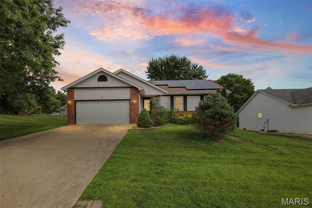 81 Englewood Drive - Photo 1