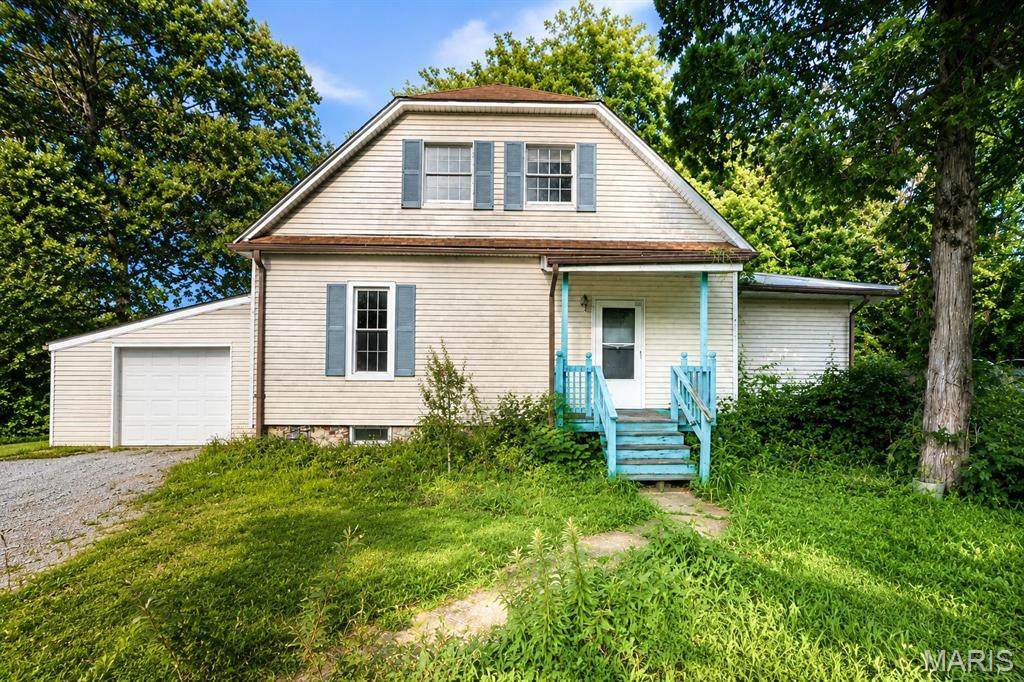 721 Bond Avenue - Photo 1